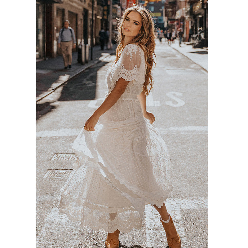 Robe d'été en dentelle à manches courtes et col en V pour femme