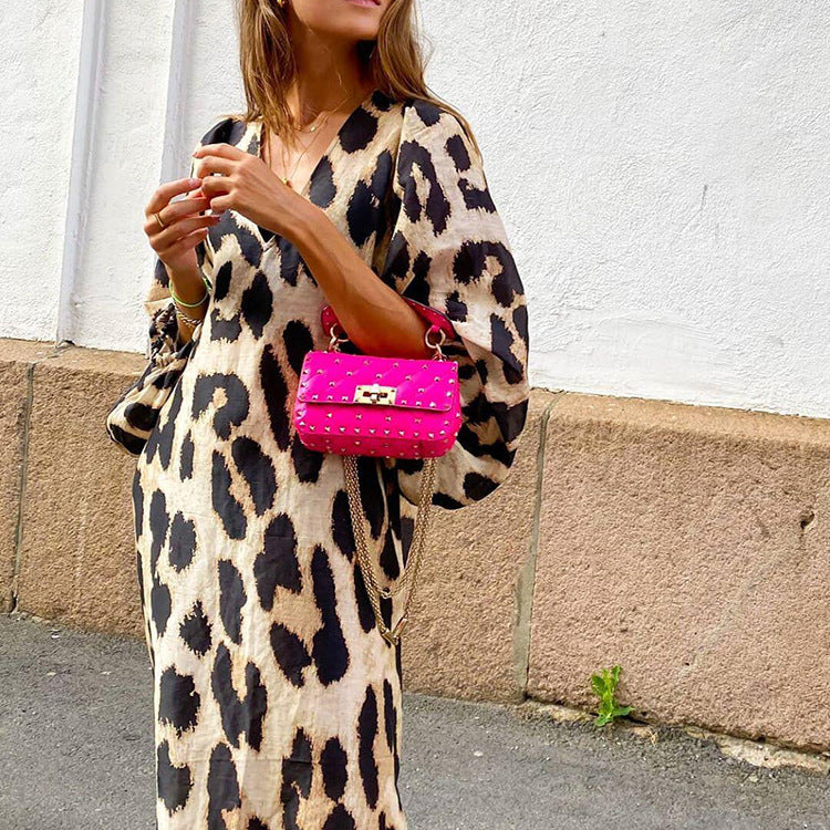 V-neck Loose Lantern Sleeve Leopard Print Dresses