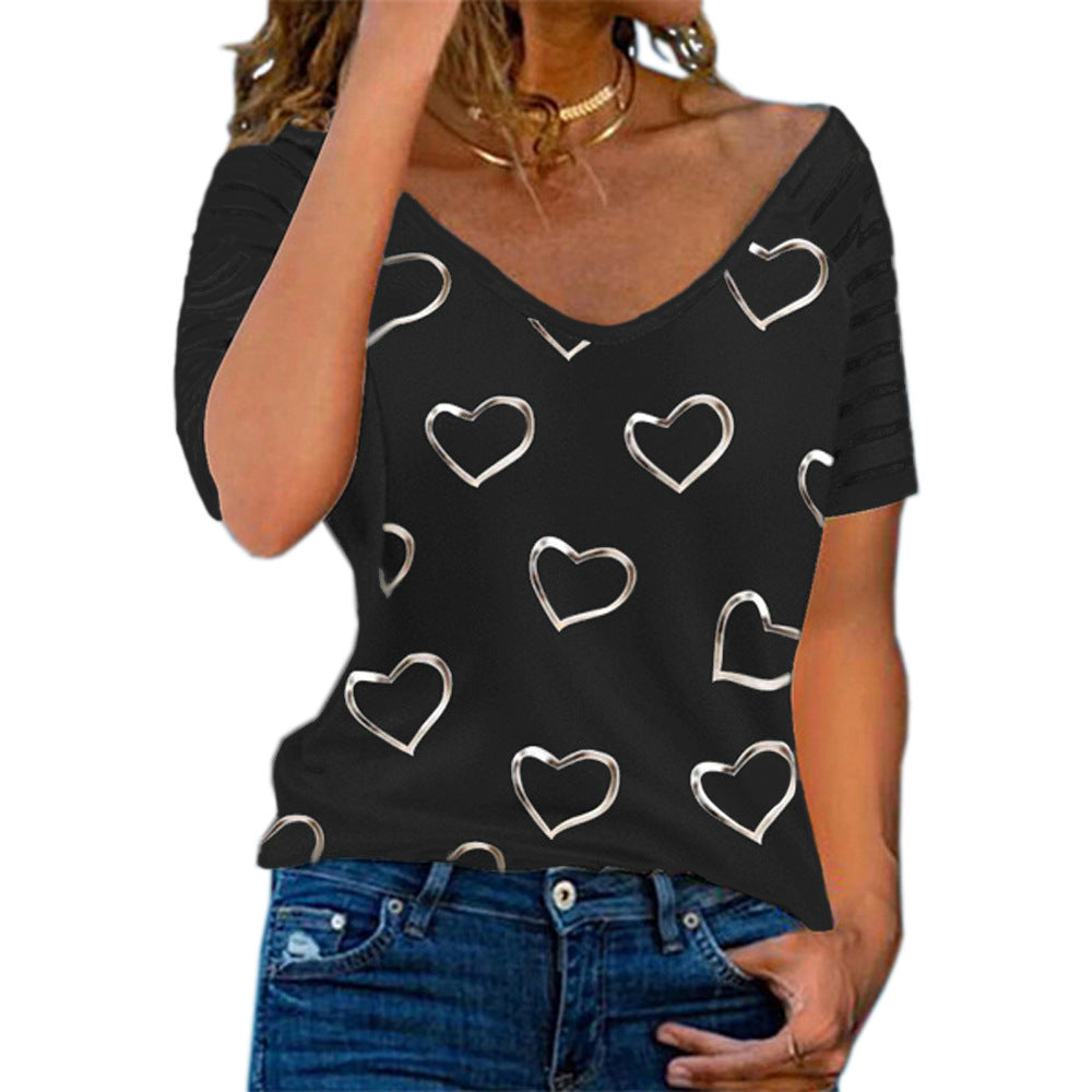 Women's Large Heart Printing Round Neck Sleeve Shorts