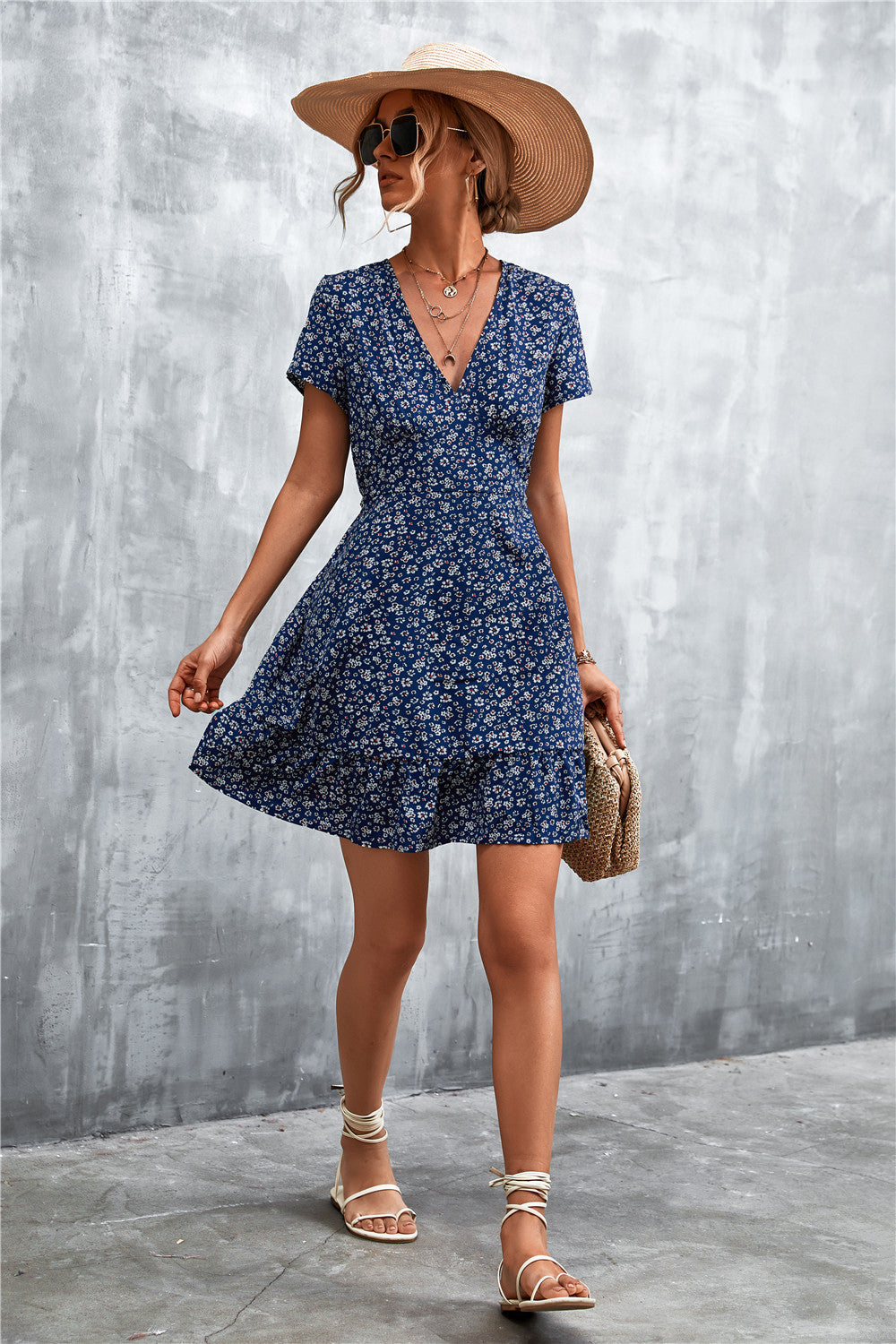 Women's Bohemian V-neck Floral Beach Dress Dresses