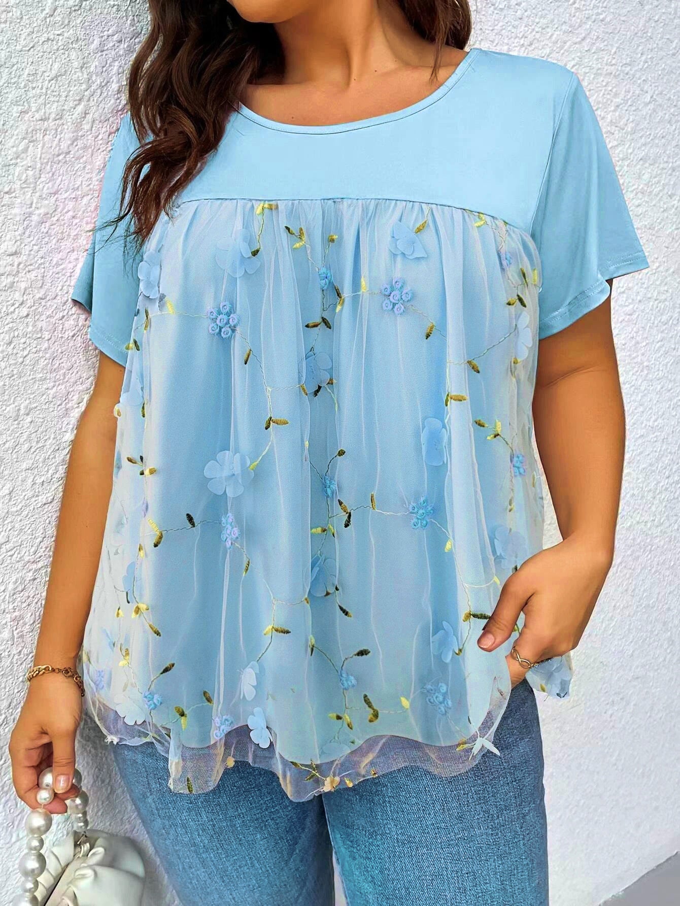 Women's Beautiful Durable Lace Stitching T-shirt Blouses