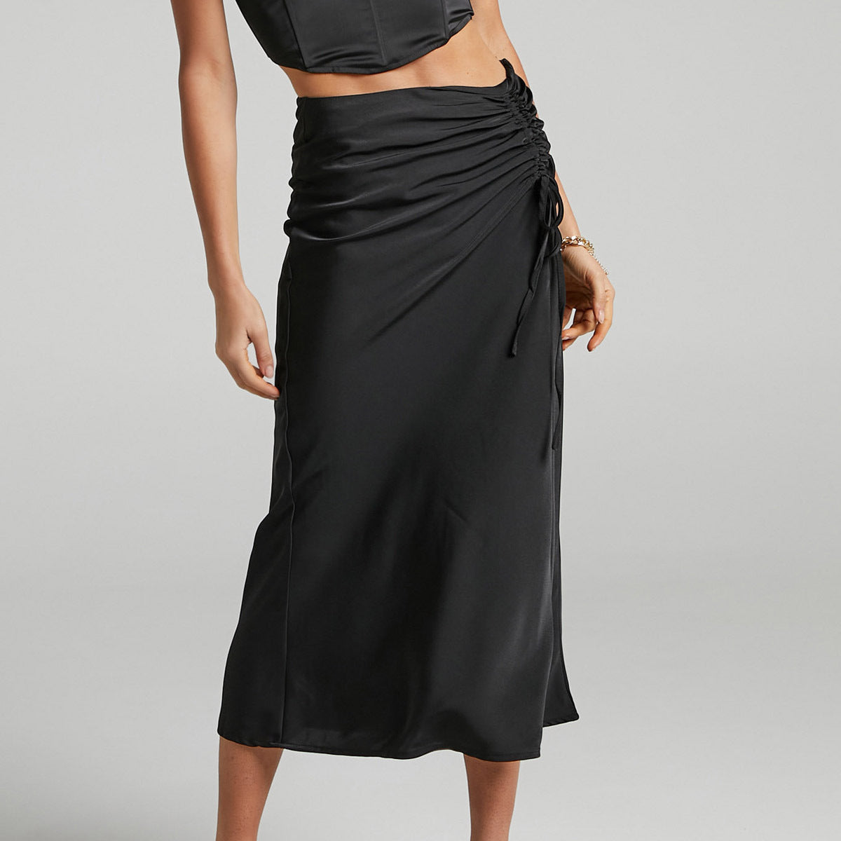 Women's Pleating Satin Summer High Waist Slimming Zipper Skirts