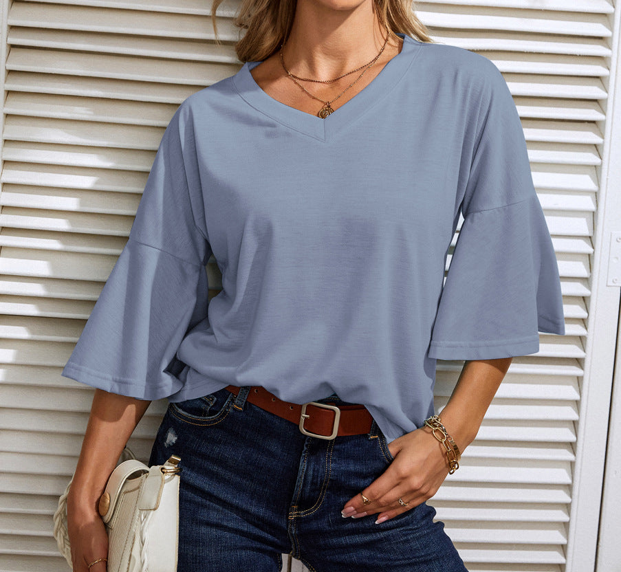 Women's Solid Color V-neck Bell Sleeve Loose-fitting Blouses