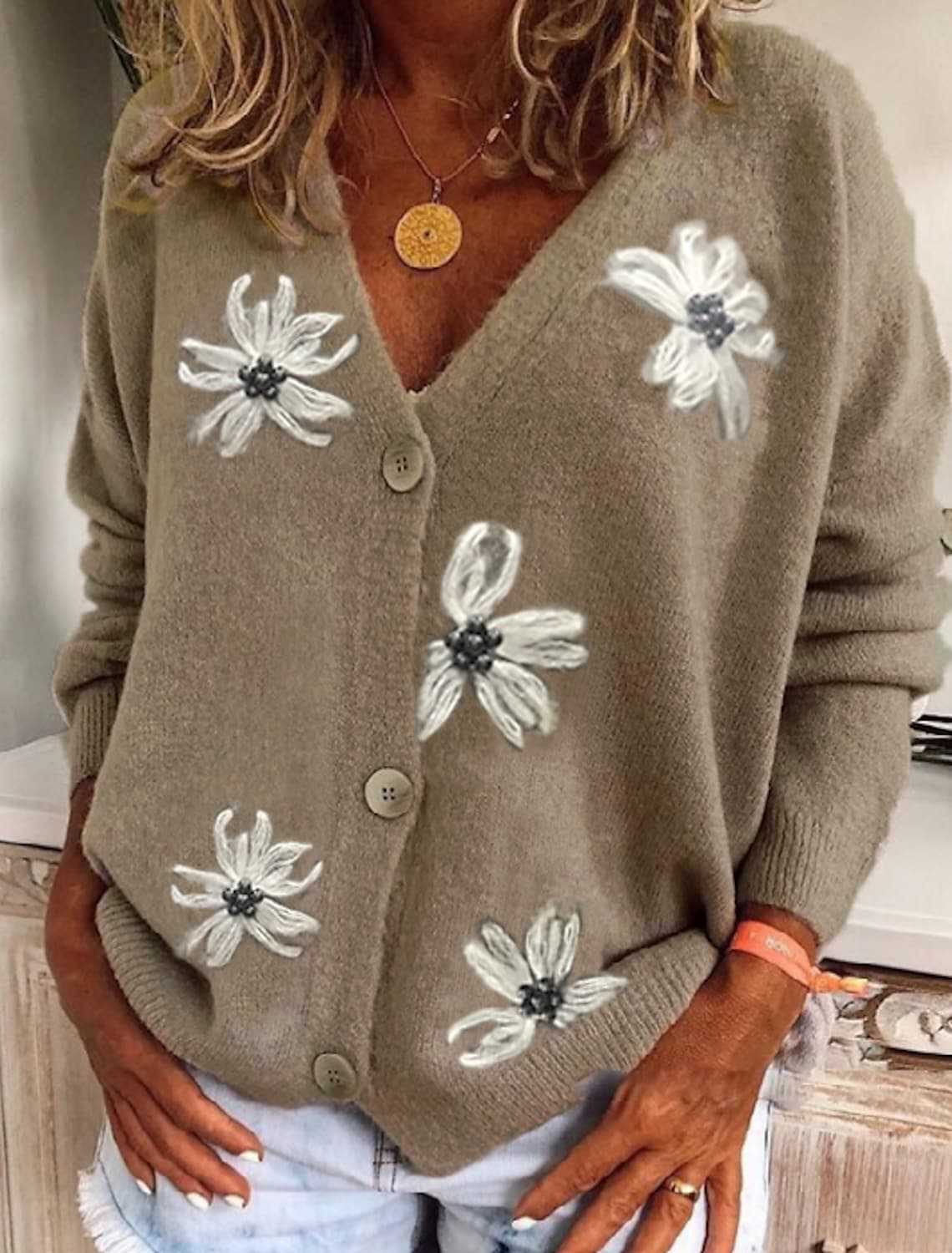 Lässige Damen-Strickpullover mit langen Ärmeln und besticktem V-Ausschnitt